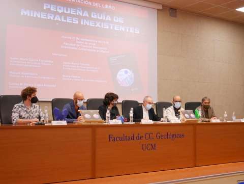 Presentación de la Pequeña Guía de Minerales Inexistentes Vol. 2